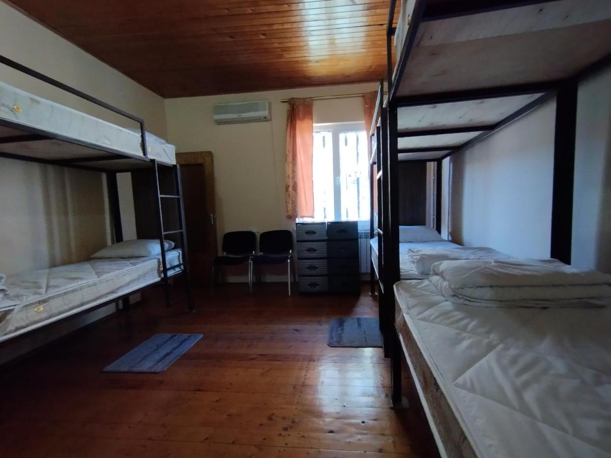 Wooden_Room_Hostel Erivan Exterior foto